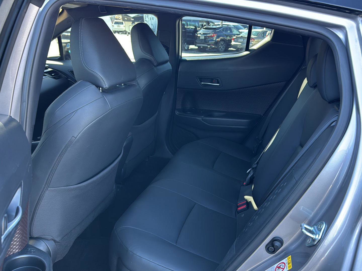 Used 2019 Toyota C-HR Limited image 9