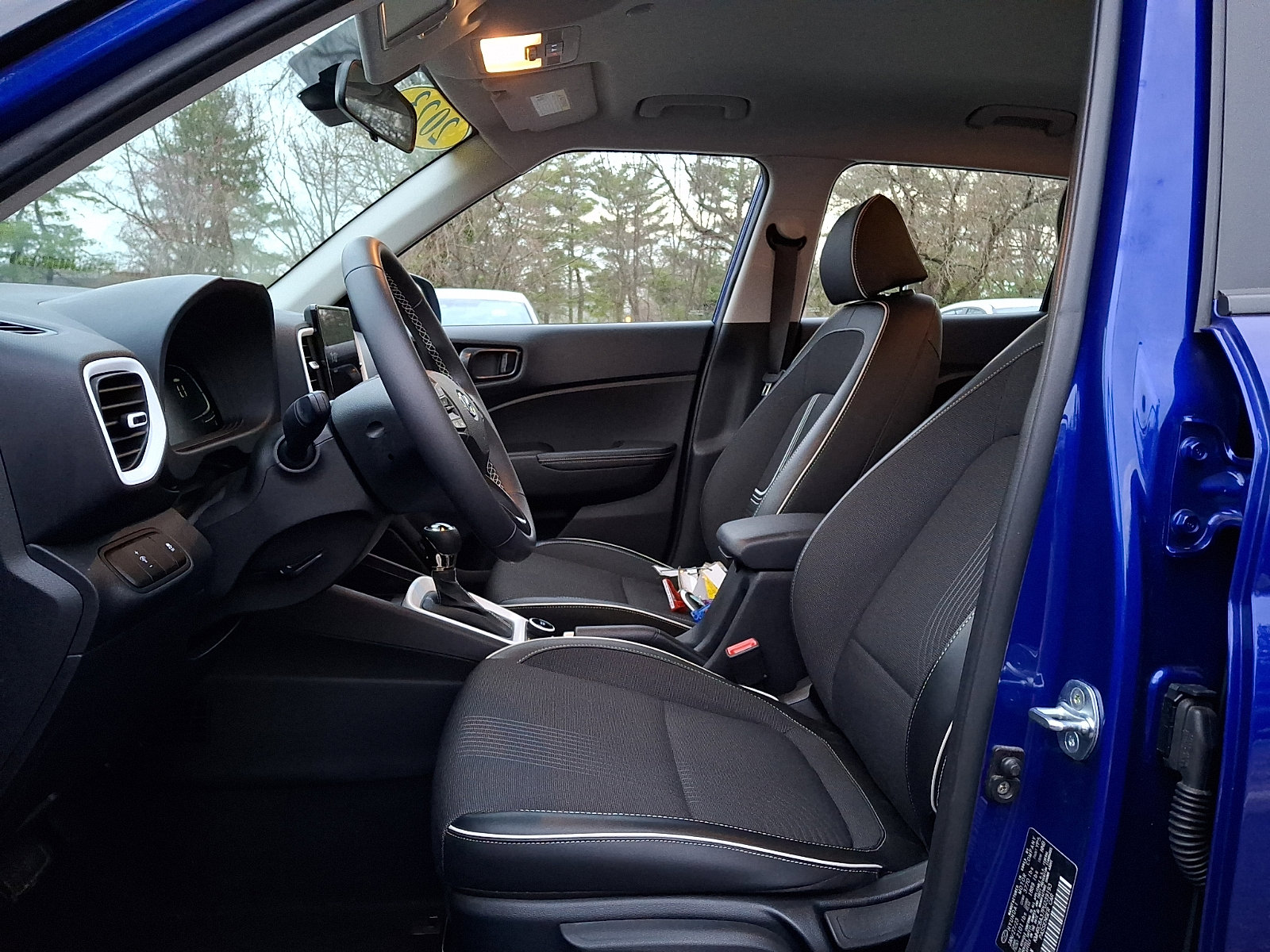 Certified 2023 Hyundai Venue Limited image 13