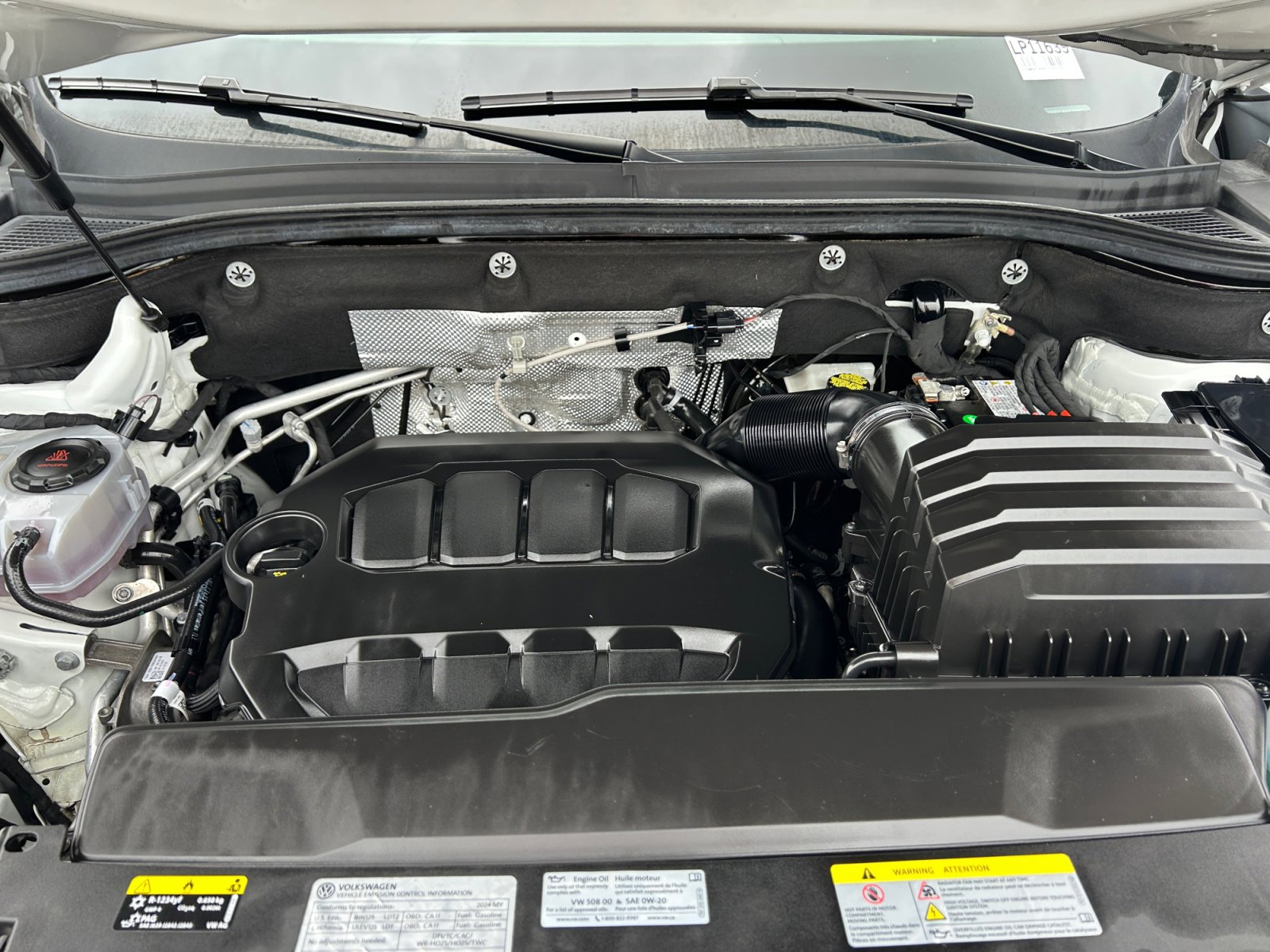 Used 2024 Volkswagen Atlas SE FWD image 26