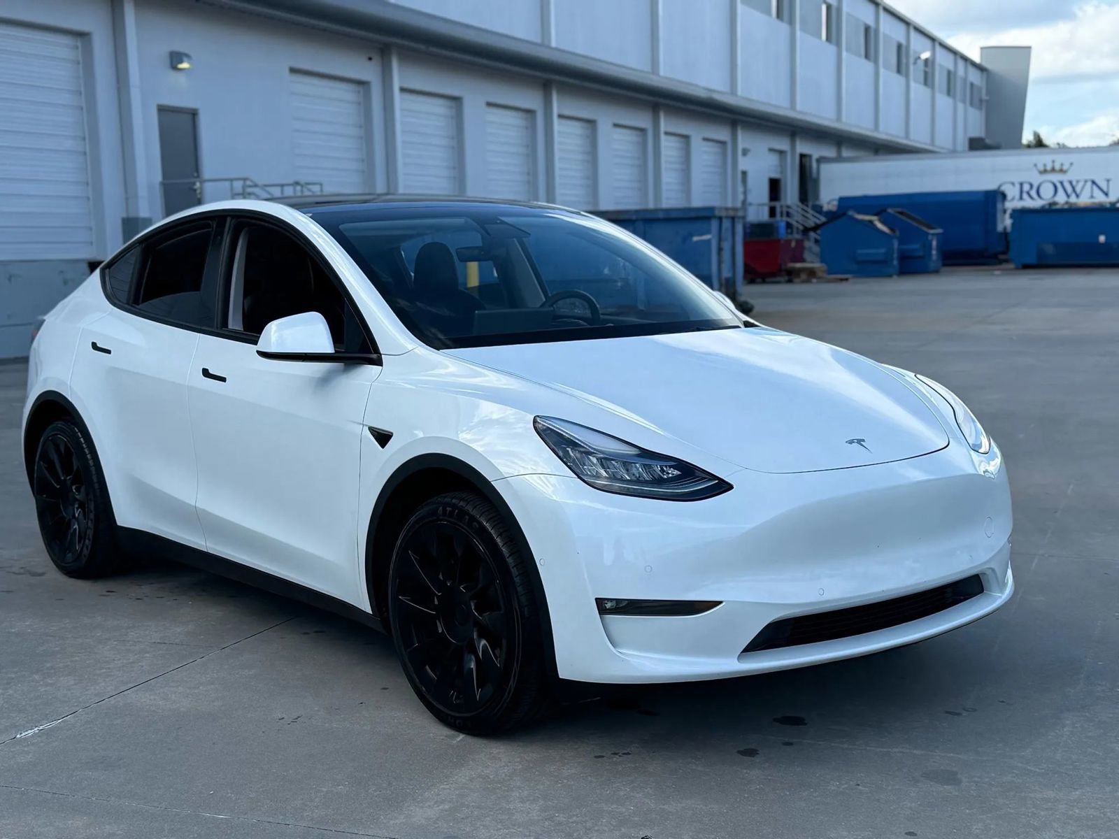 Used 2021 Tesla Model Y 2WD image 4