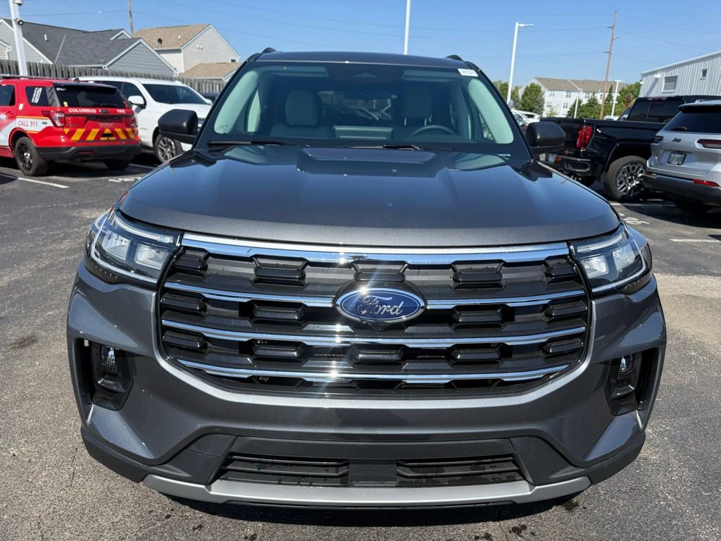 New 2026 Ford Explorer Active AWD/4WD image 8