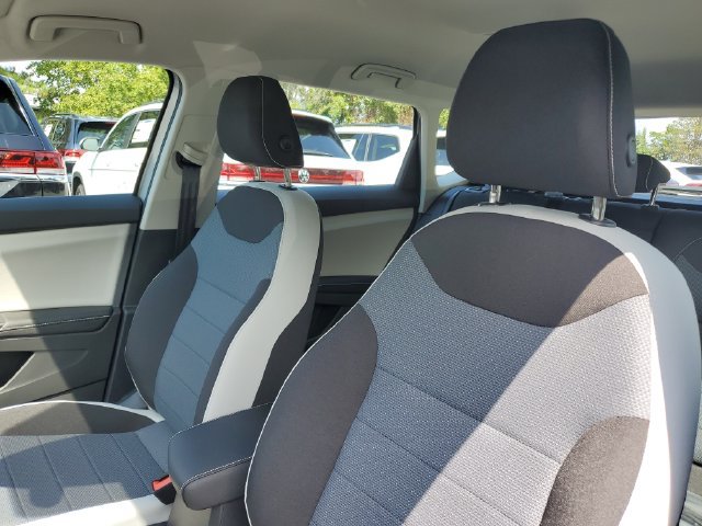 New 2027 Volkswagen Taos S FWD image 23