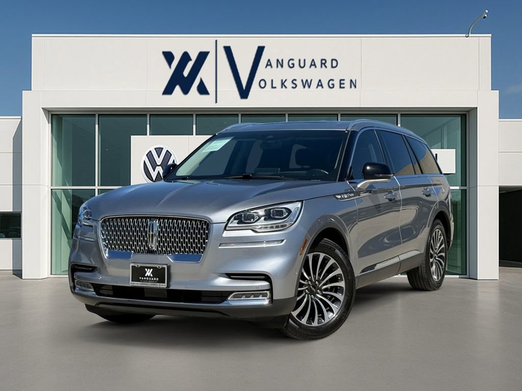 Used 2023 Lincoln Aviator Reserve w/ Equipment Group 201A image 1
