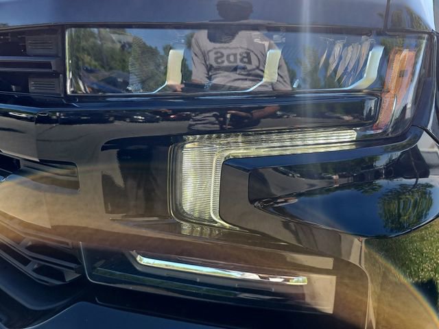 Used 2021 Chevrolet Silverado 1500 RST w/ Redline Edition AWD/4WD image 29