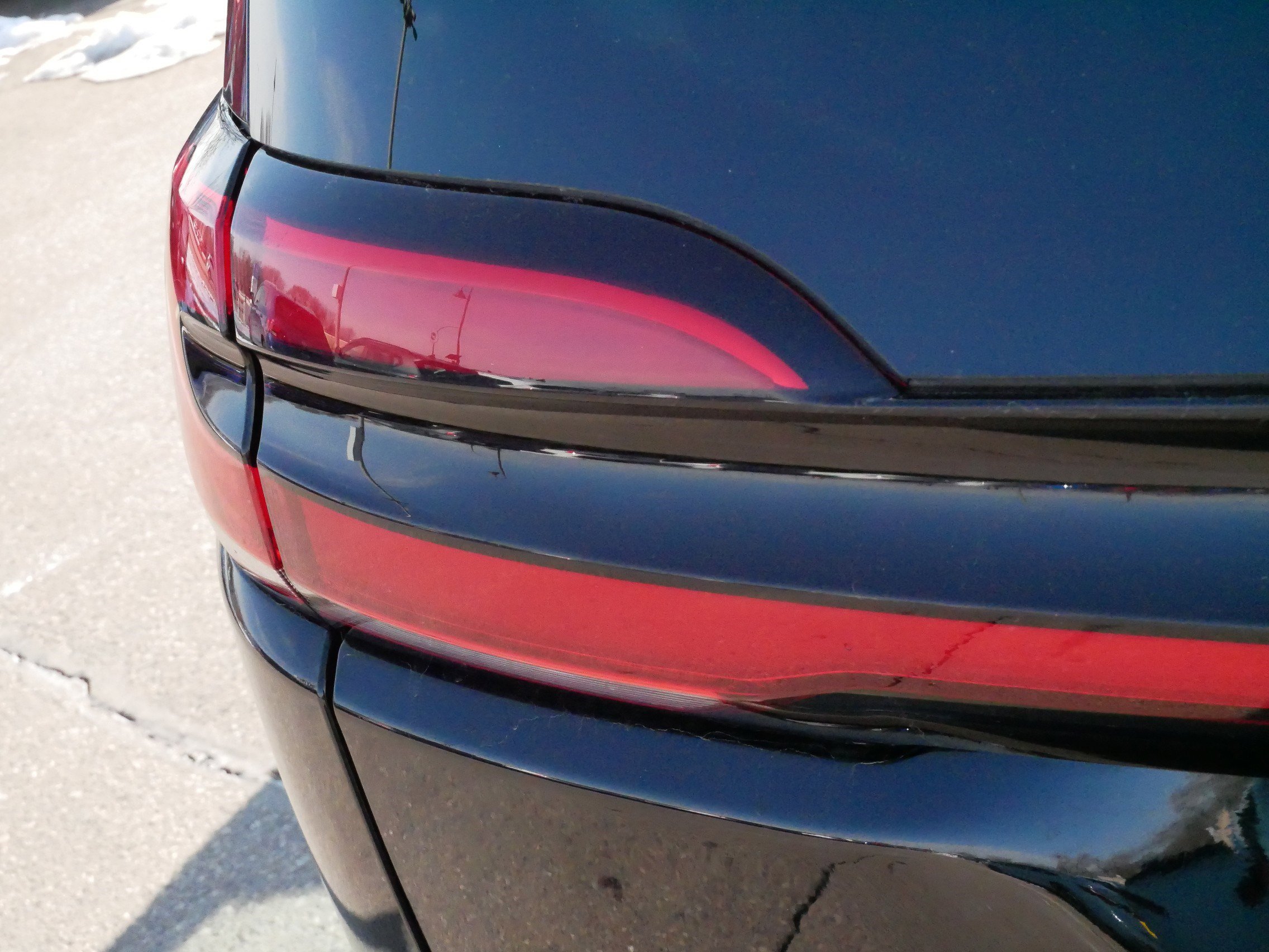 Used 2024 Chrysler Pacifica Touring-L image 17