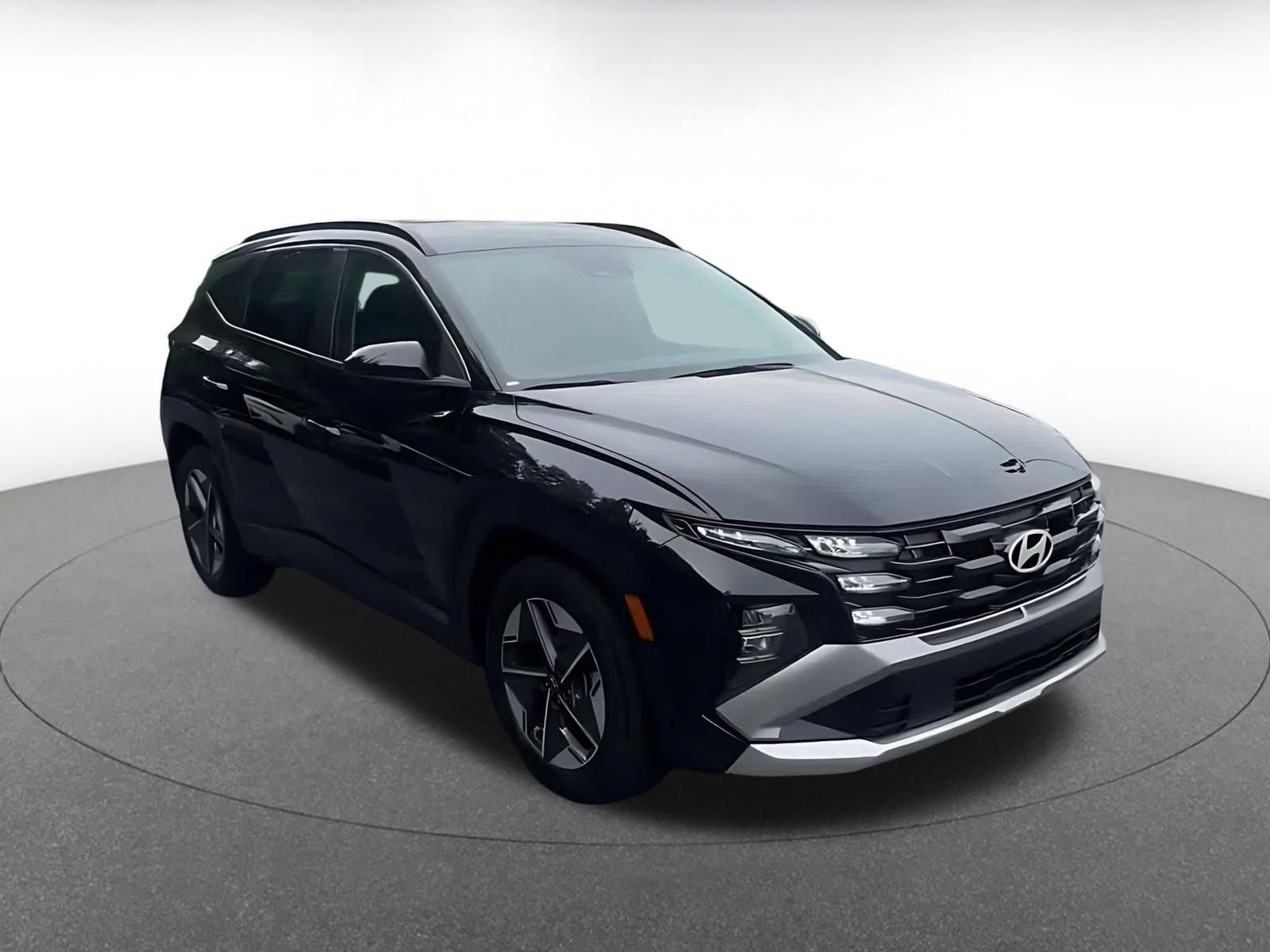 Used 2026 Hyundai Tucson SEL Plus FWD image 3