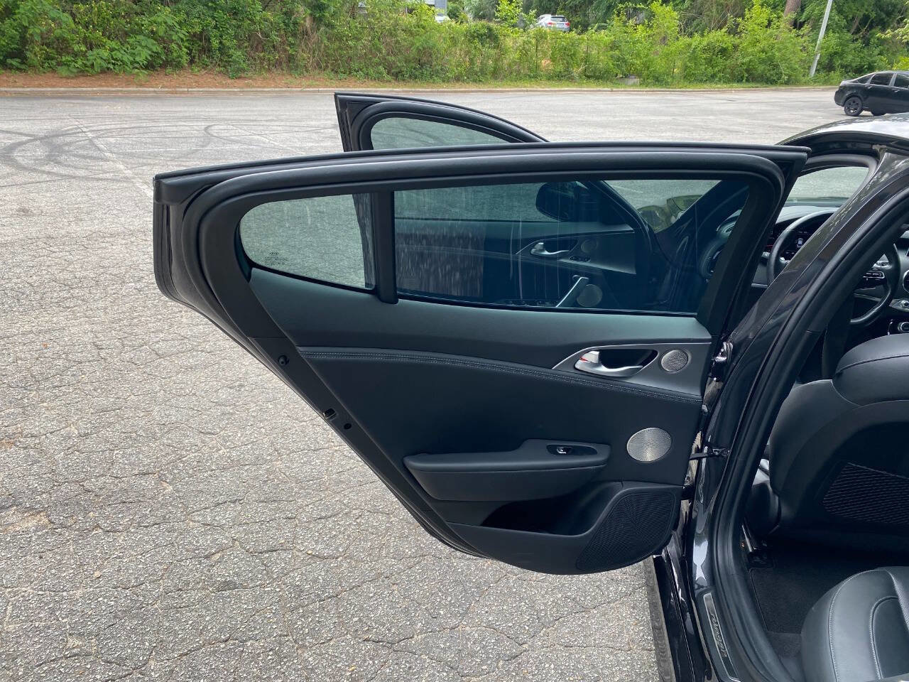Used 2020 Kia Stinger GT1 AWD/4WD image 43