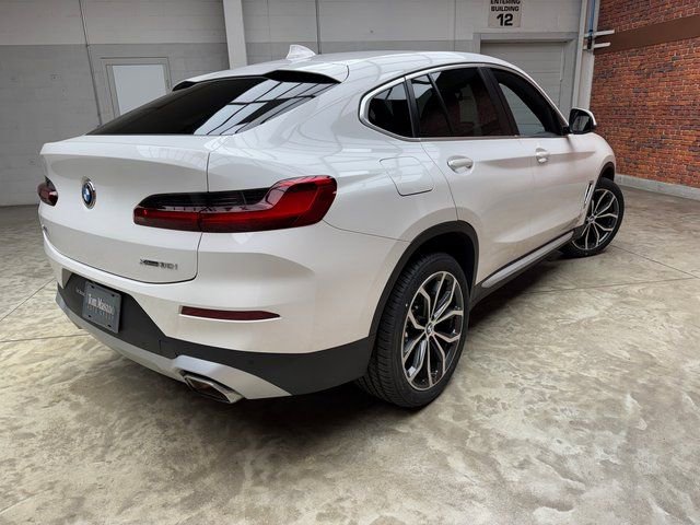 Certified 2023 BMW X4 xDrive30i w/ Premium Package image 5