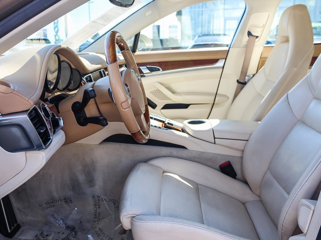 Used 2015 Porsche Panamera S image 21