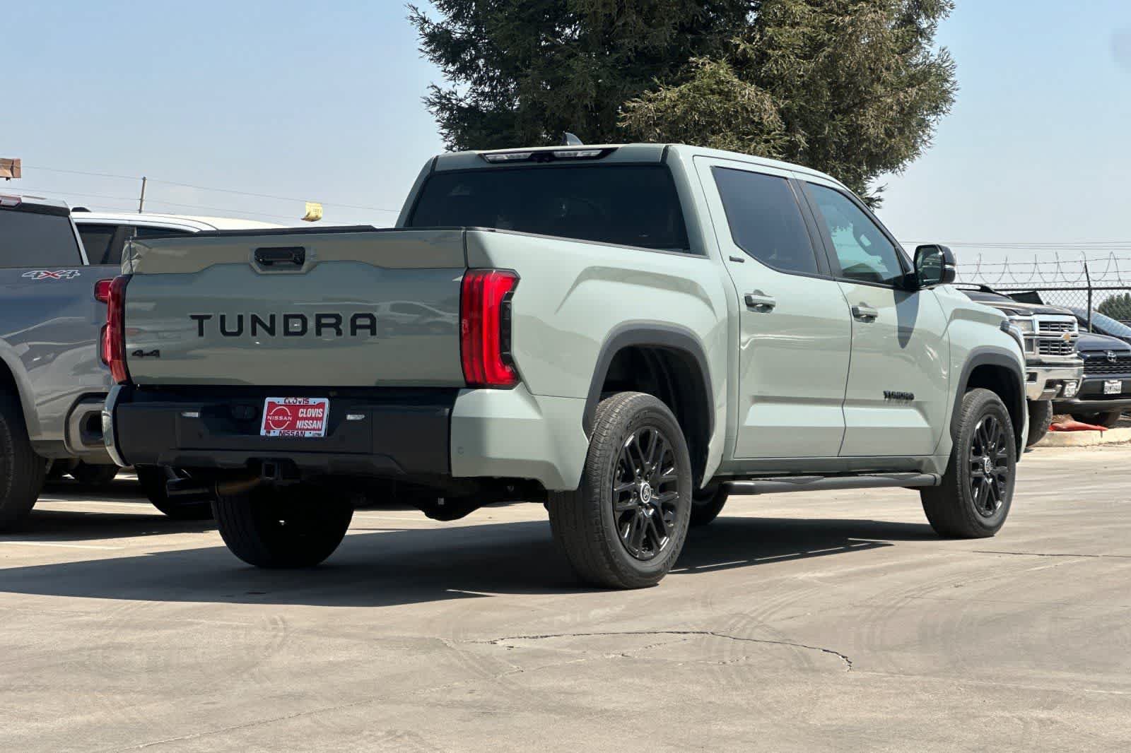 Used 2024 Toyota Tundra Limited AWD/4WD image 3