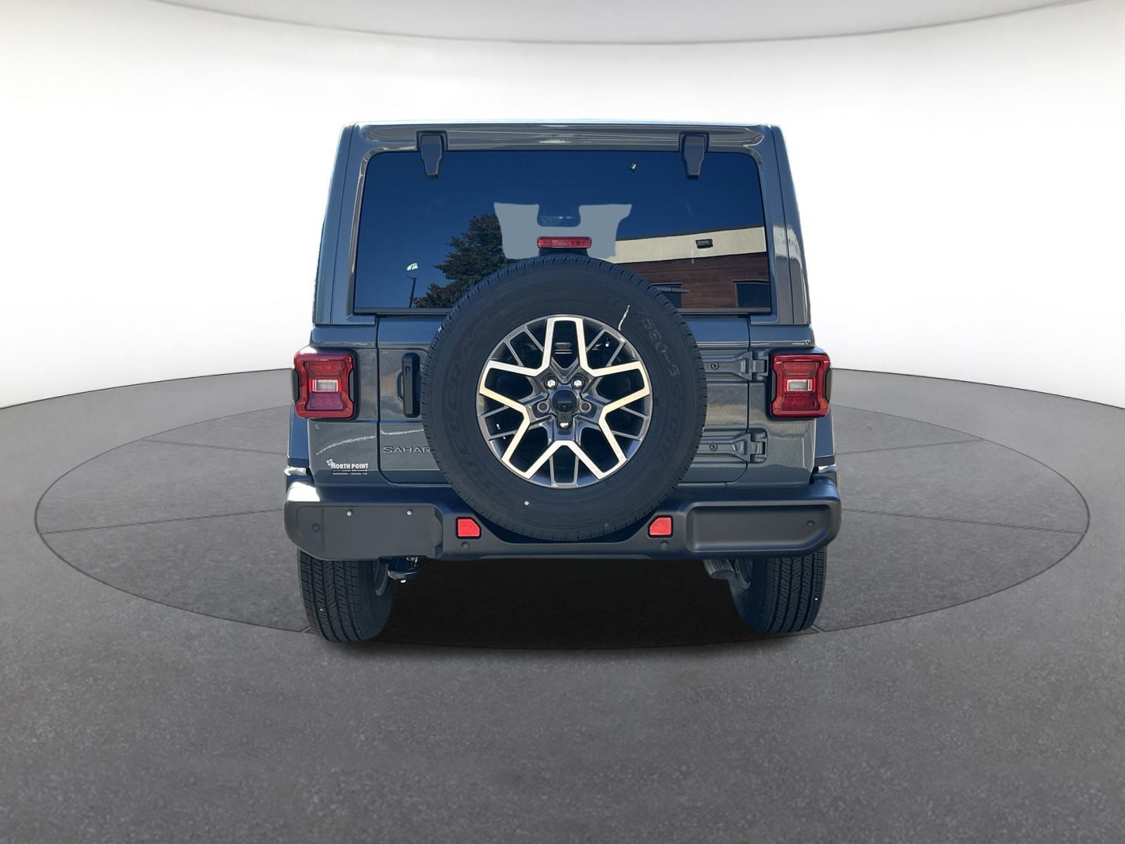 New 2026 Jeep Wrangler Unlimited Sahara AWD/4WD image 4