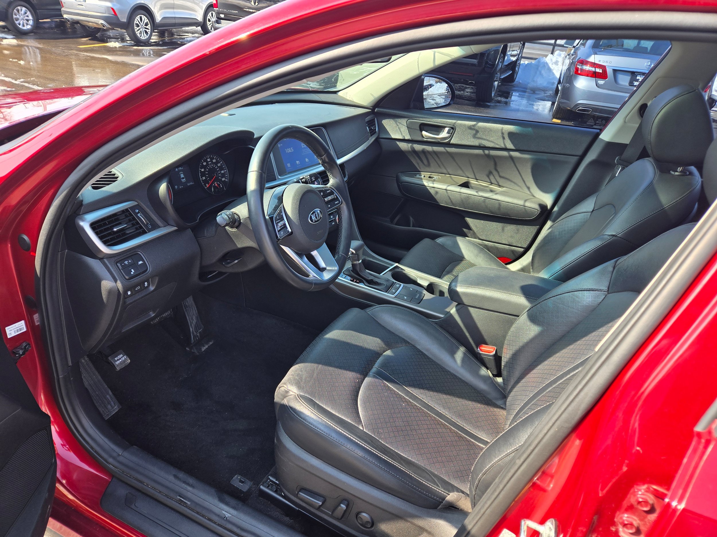 Used 2020 Kia Optima SE FWD image 4