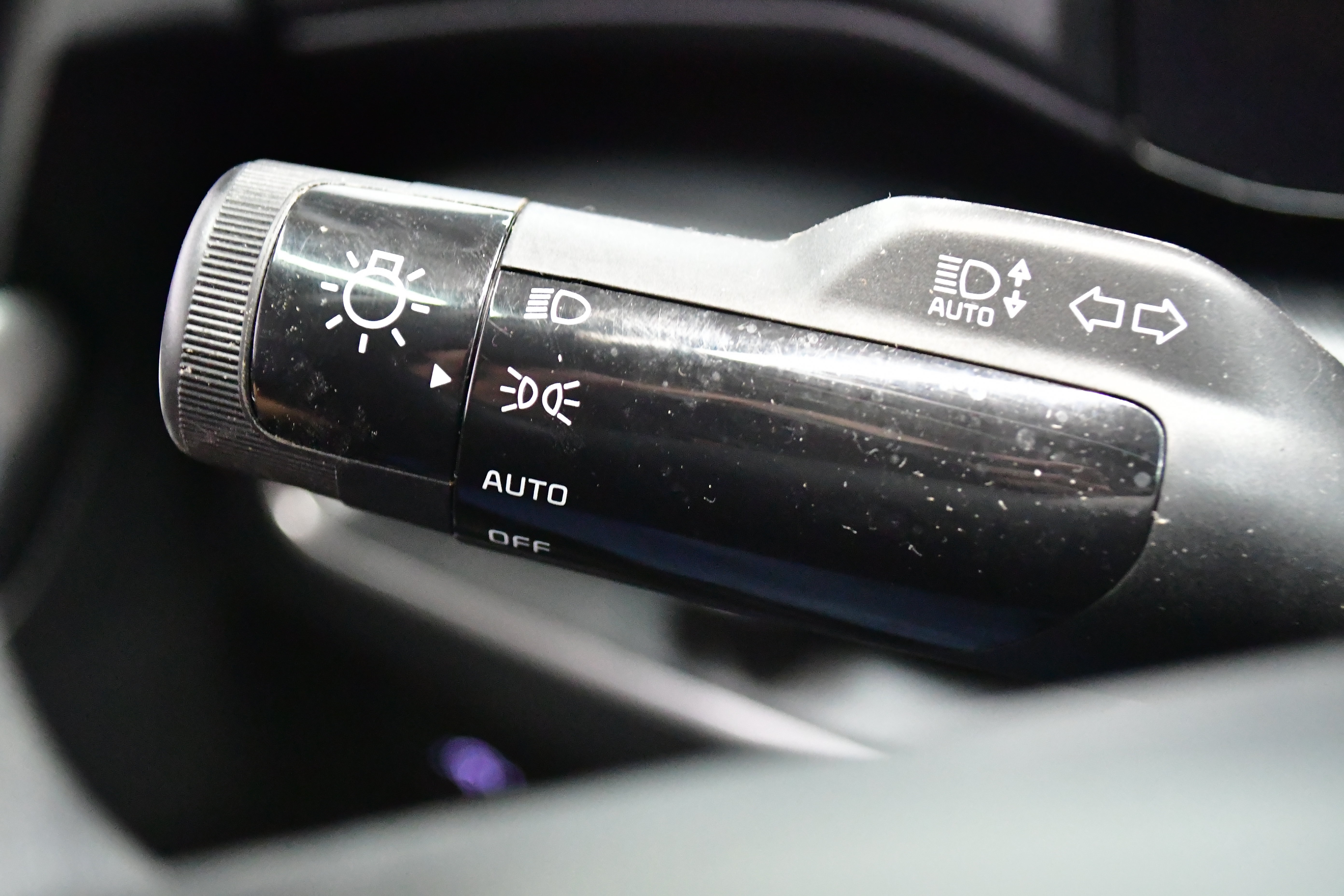 Used 2025 Kia K4 FWD image 19