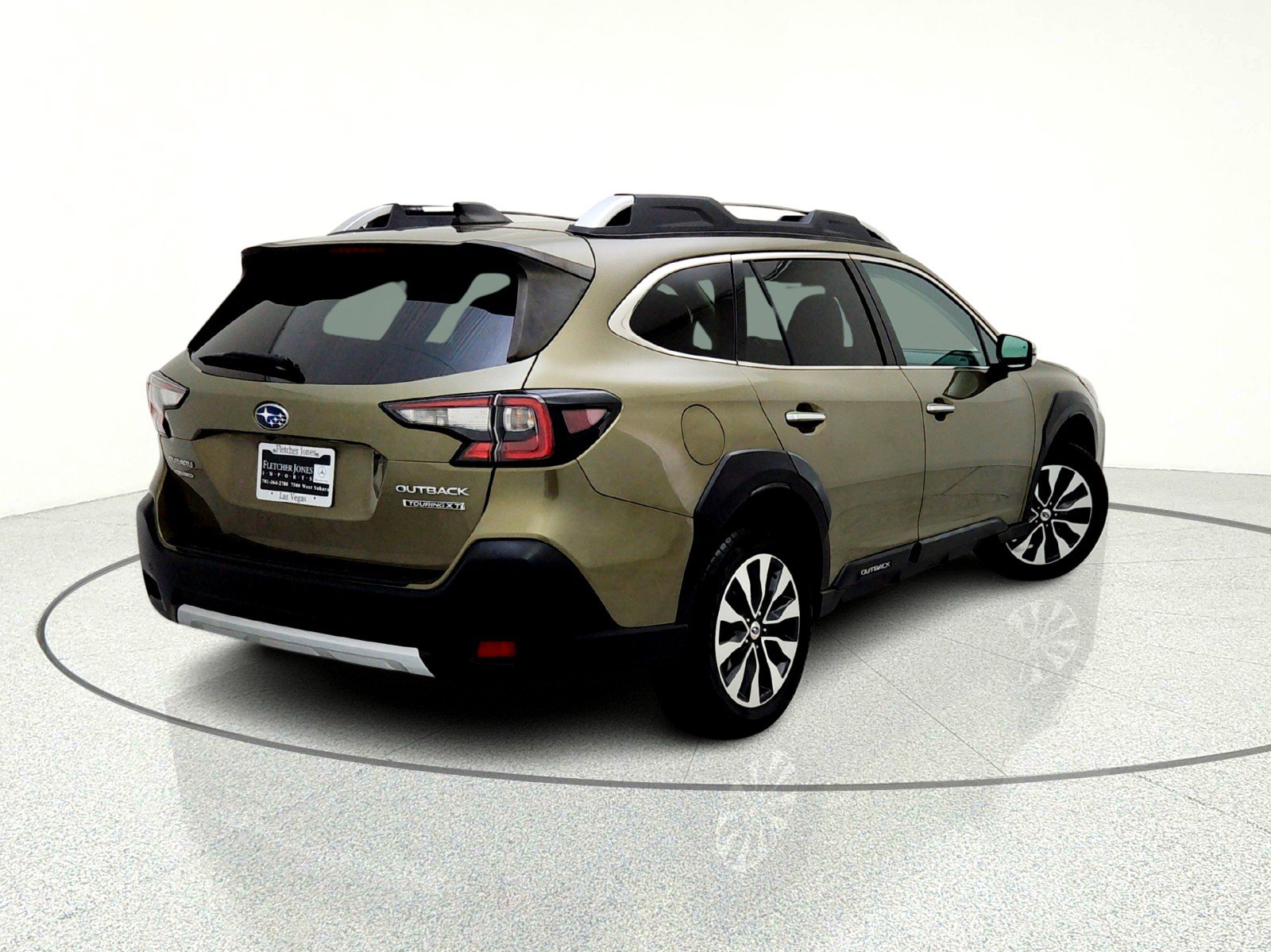 Used 2023 Subaru Outback Touring XT image 8