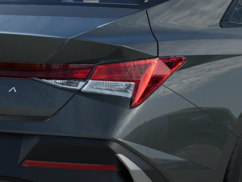 New 2026 Hyundai Elantra SE FWD image 10