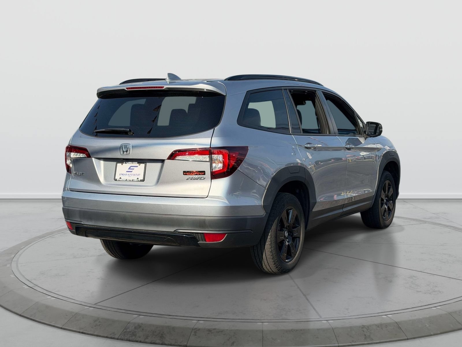 Used 2022 Honda Pilot TrailSport image 7