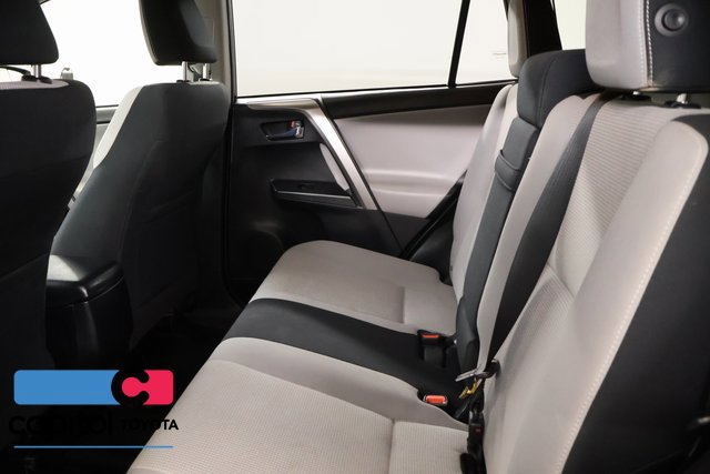 Used 2018 Toyota RAV4 XLE AWD/4WD image 27