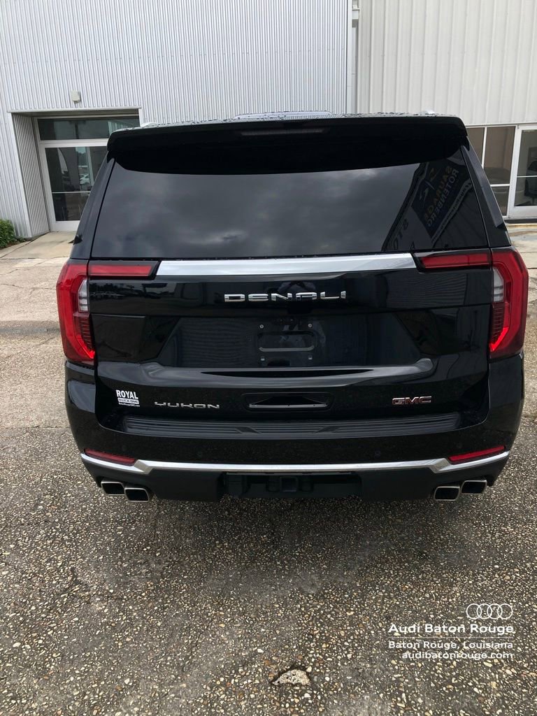 Used 2025 GMC Yukon Denali w/ Denali Reserve Package RWD image 3
