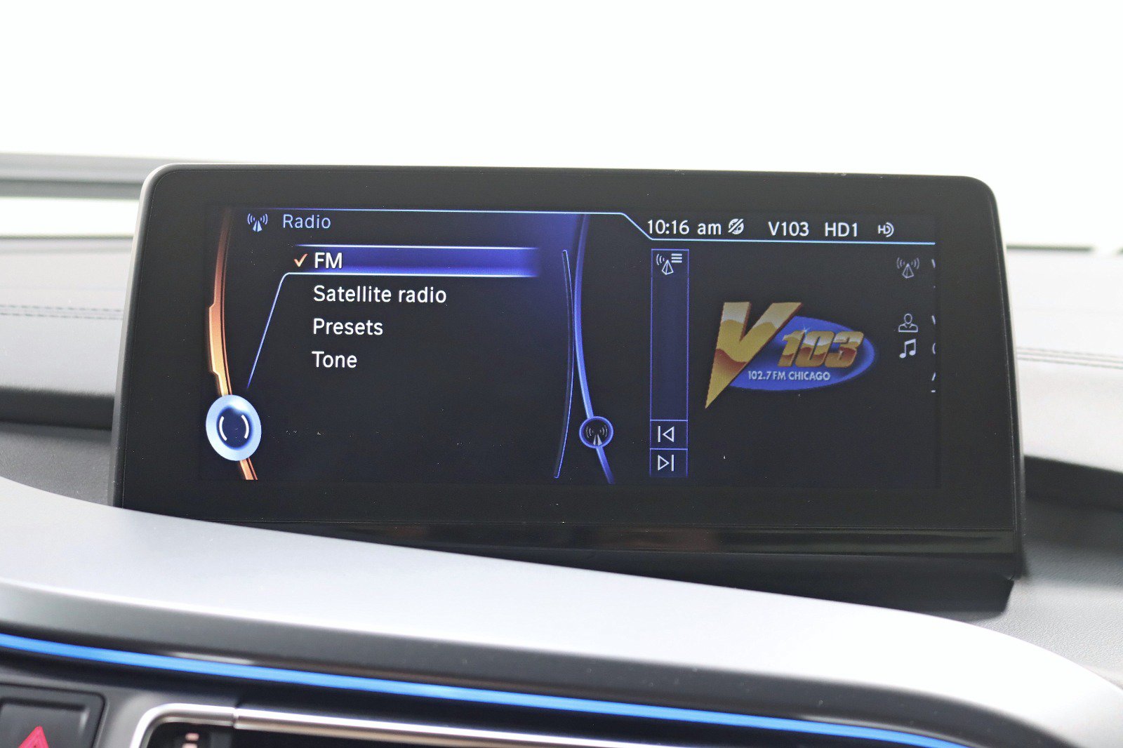 Used 2016 BMW i8 AWD/4WD image 24