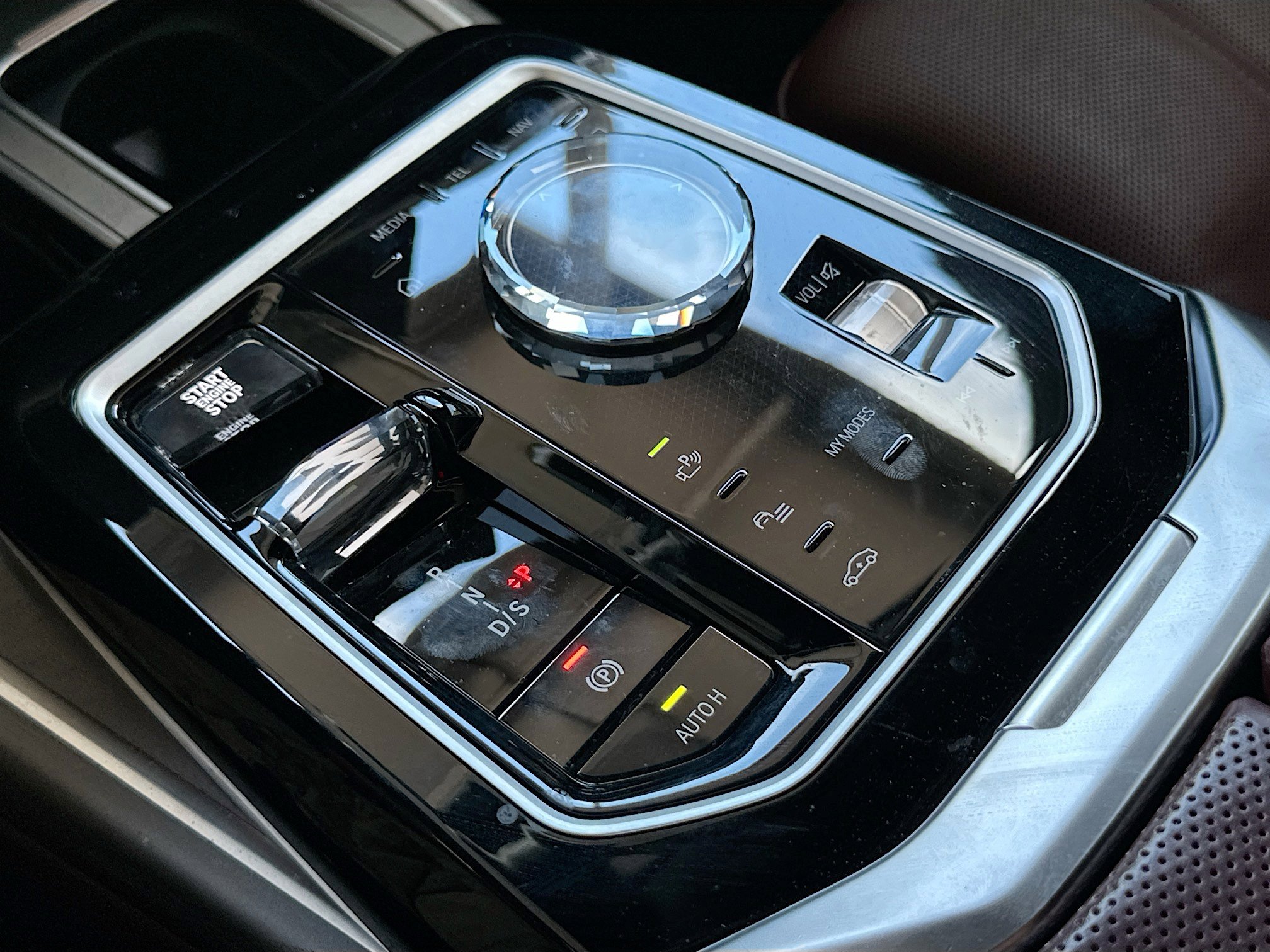 Certified 2023 BMW 760i xDrive image 17