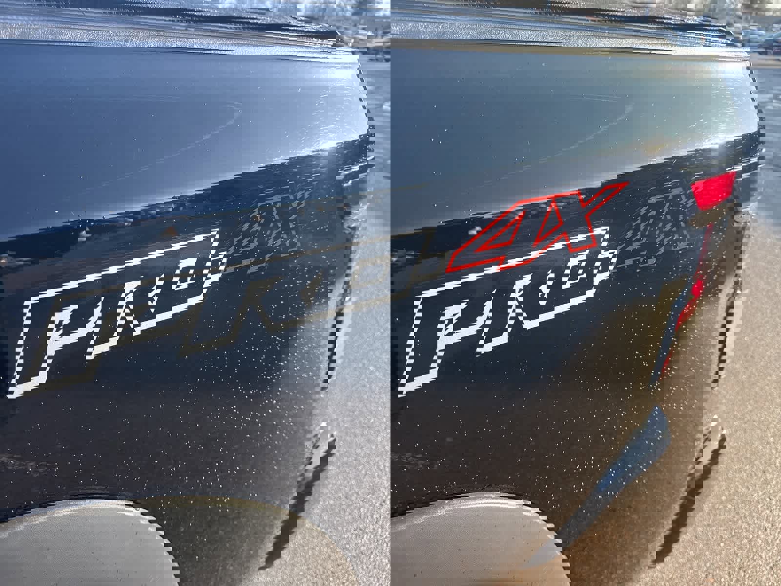 Used 2022 Nissan Frontier PRO-4X w/ Pro-4X Premium Package image 21