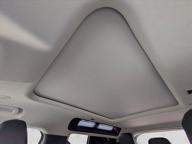 Used 2022 Land Rover Defender 90 S image 15