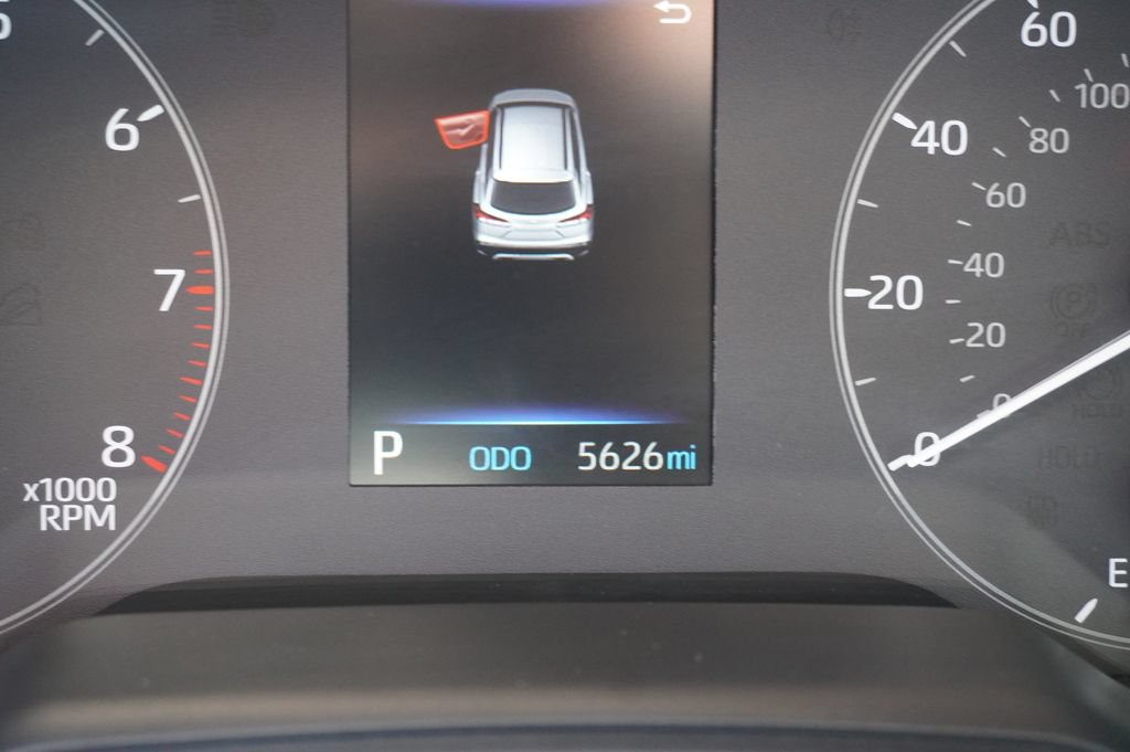 Certified 2023 Toyota Corolla Cross L FWD image 9