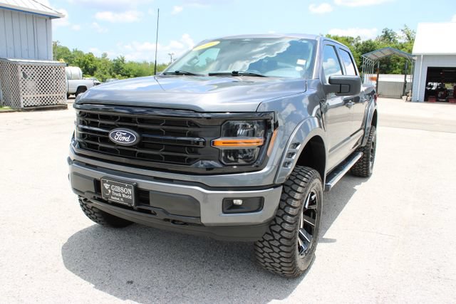 Used 2025 Ford F150 XLT w/ Equipment Group 301A Standard AWD/4WD image 3