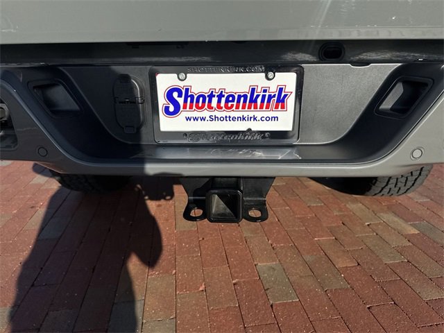 Used 2022 Jeep Gladiator Overland image 29