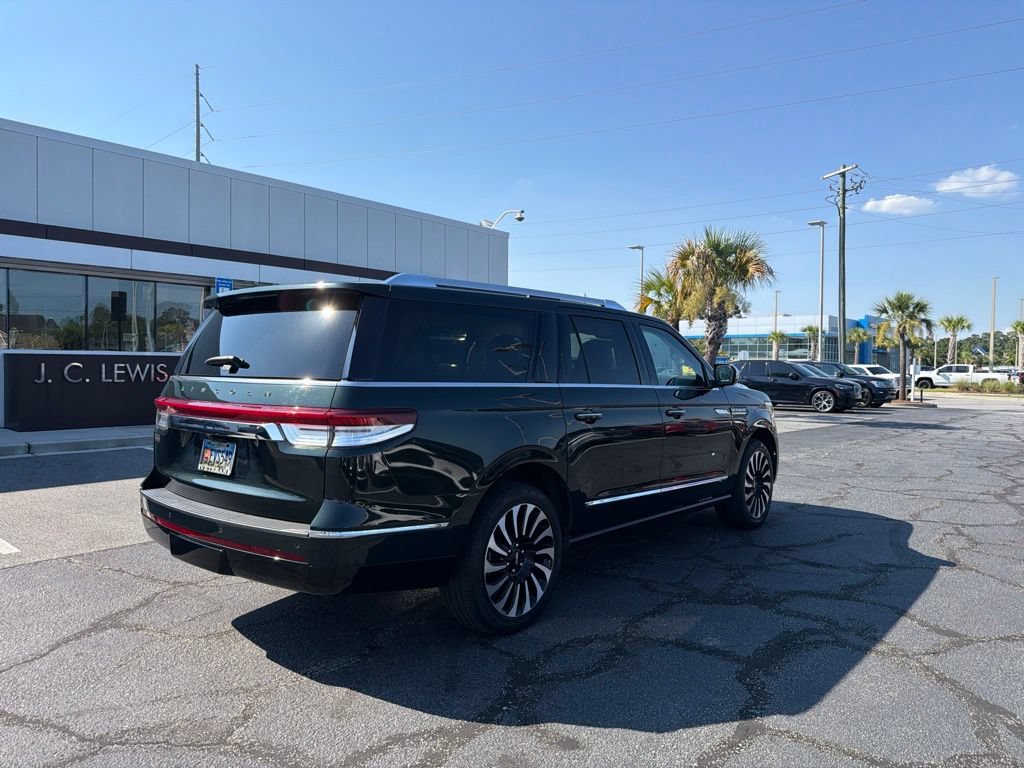Used 2024 Lincoln Navigator L Black Label AWD/4WD image 5