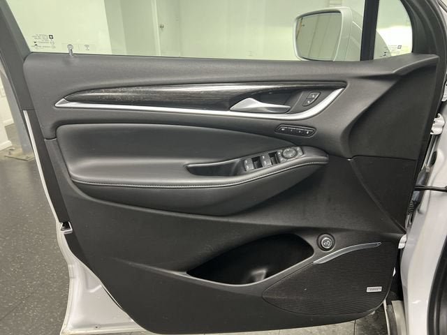 Certified 2019 Buick Enclave Avenir w/ Avenir Technology Package AWD/4WD image 23
