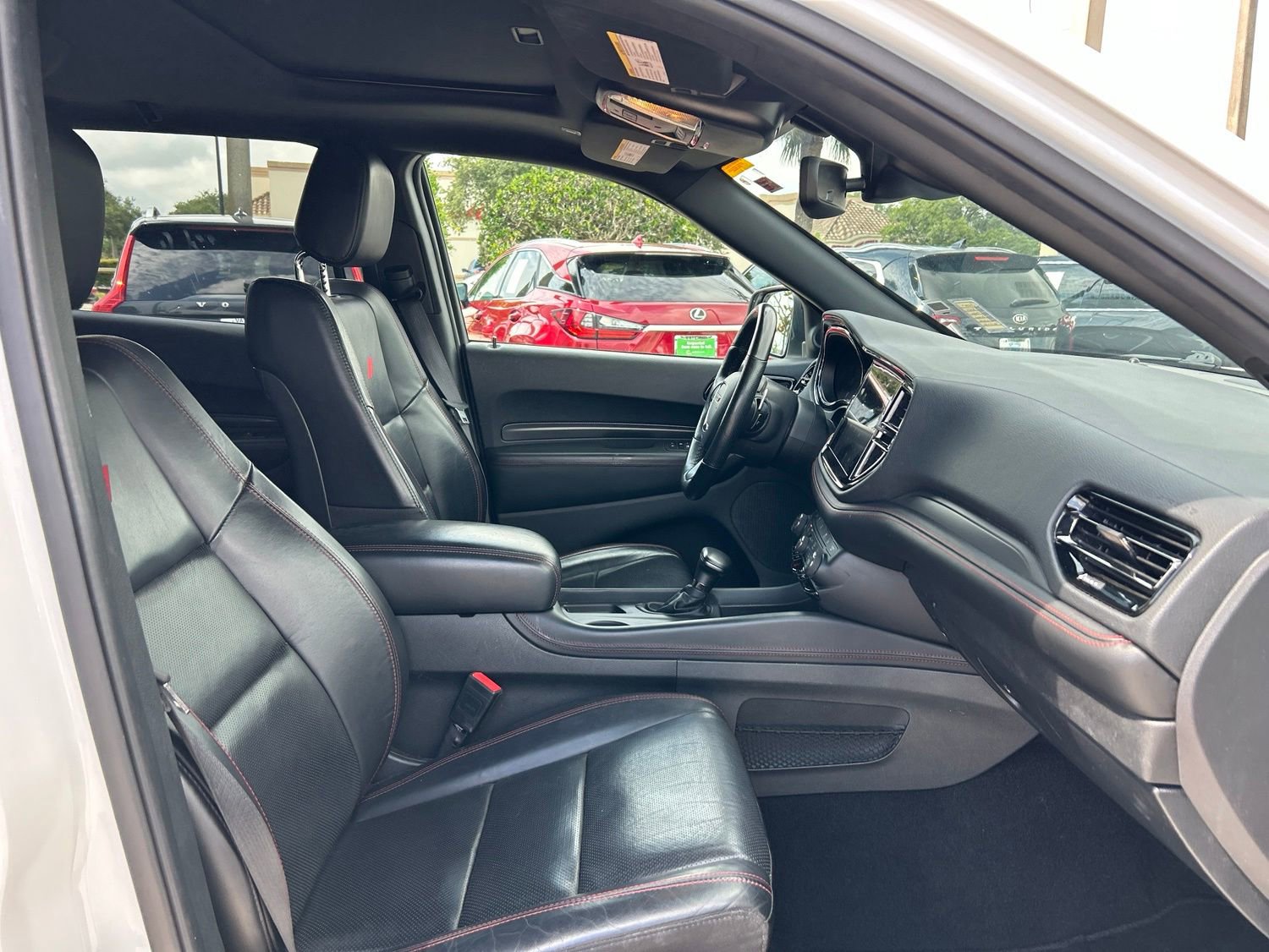 Used 2024 Dodge Durango GT RWD image 13
