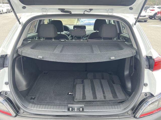 Certified 2023 Hyundai Kona SEL w/ Convenience Package image 18