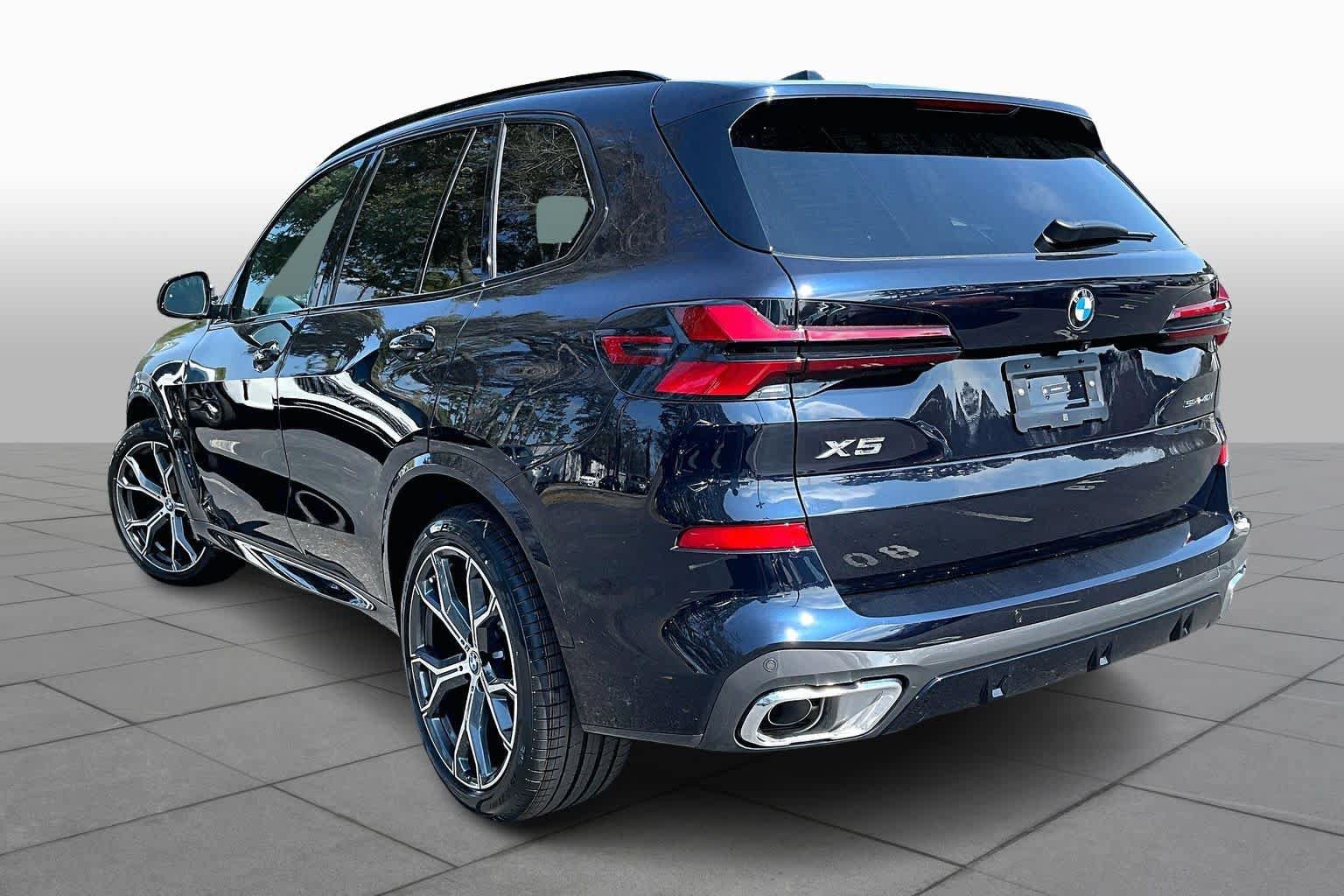 New 2026 BMW X5 sDrive40i w/ M Sport Package RWD image 12