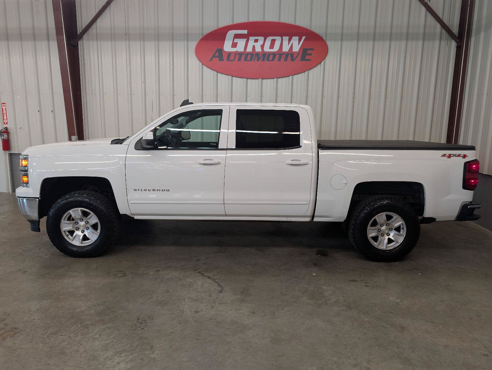 Used 2015 Chevrolet Silverado 1500 LT AWD/4WD image 15