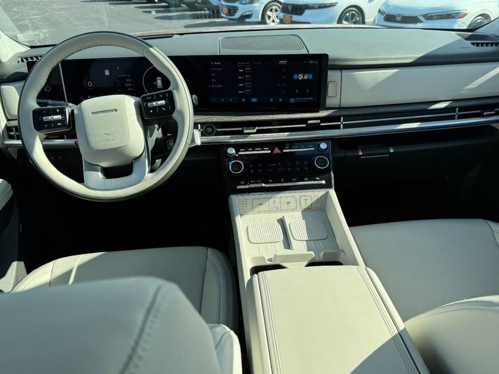 Used 2024 Hyundai Santa Fe Calligraphy image 13