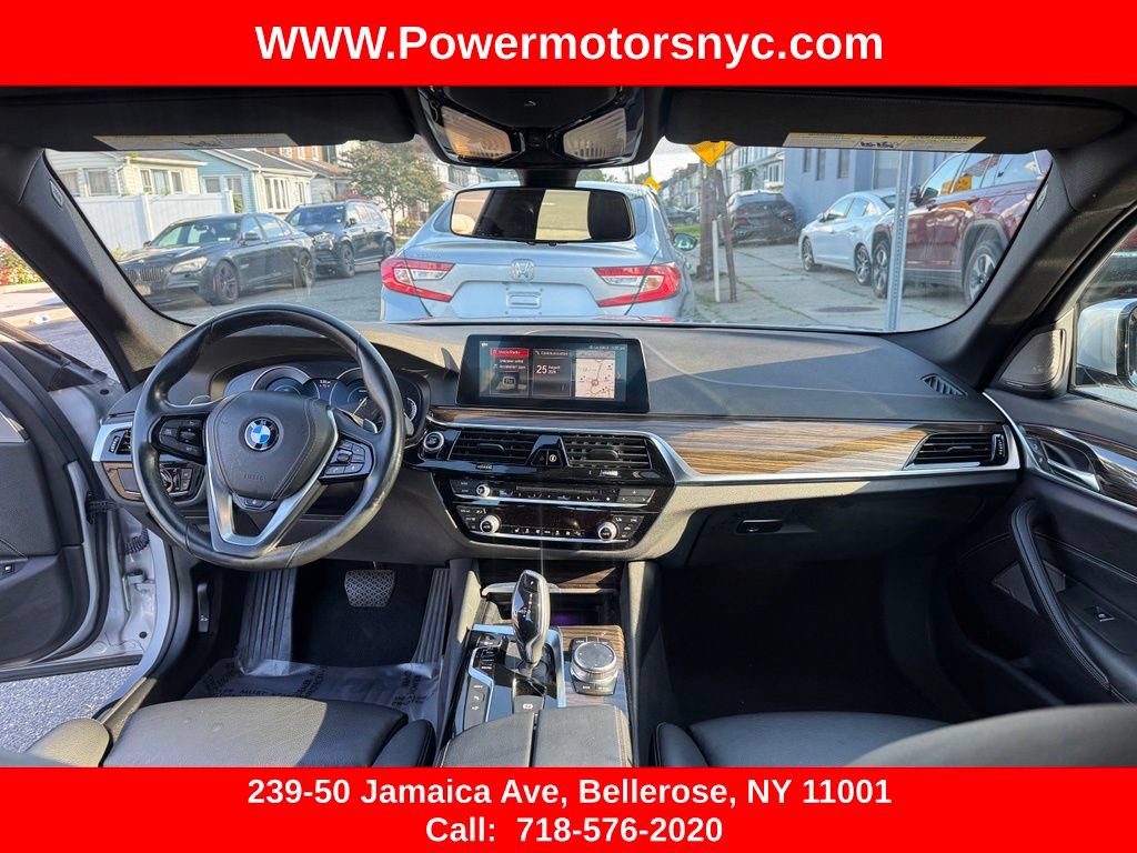 Used 2019 BMW 530e xDrive w/ Premium Package AWD/4WD image 32