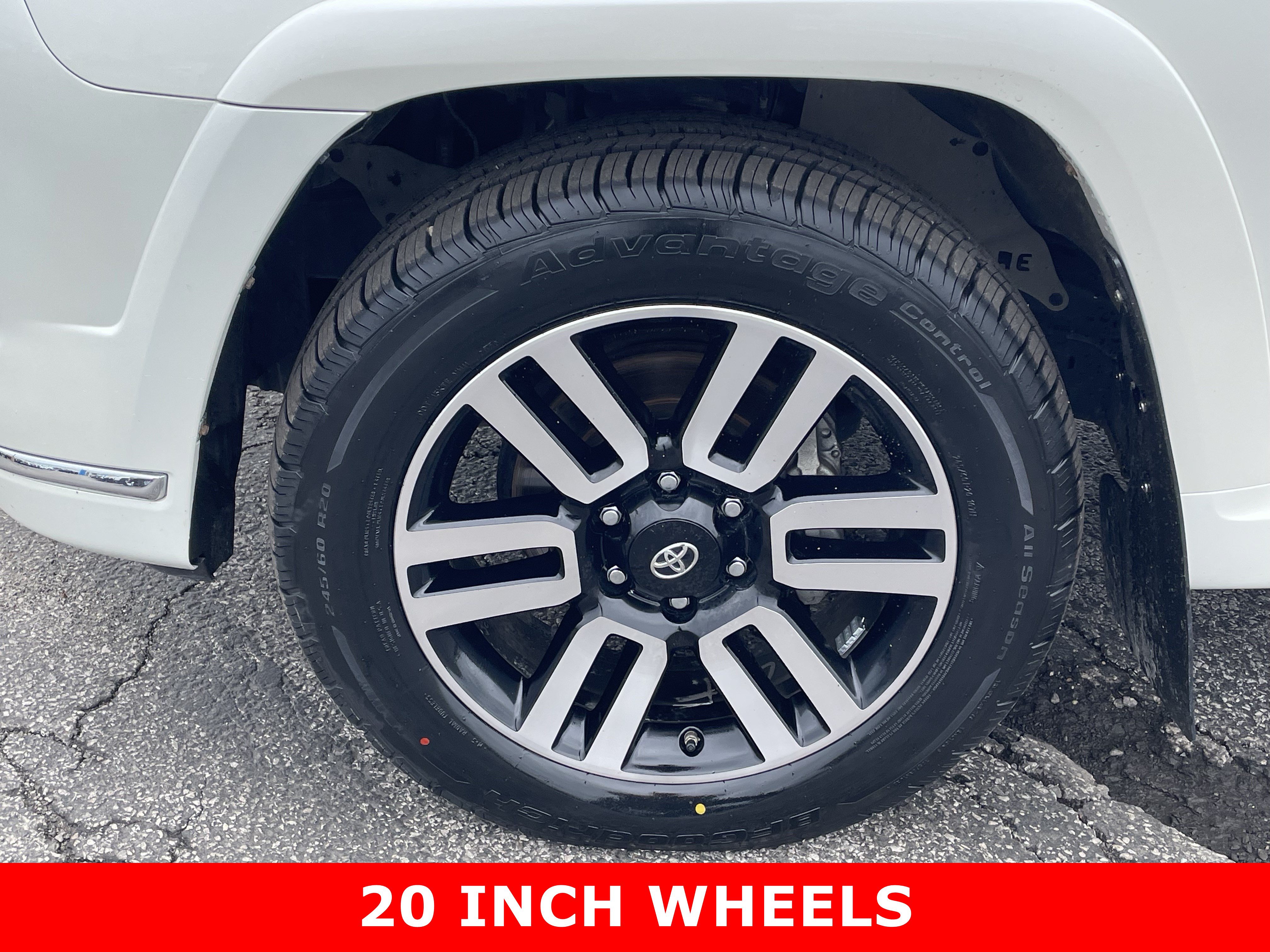 Used 2020 Toyota 4Runner Limited AWD/4WD image 10
