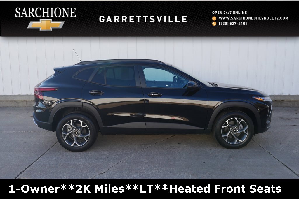 Used 2025 Chevrolet Trax LT w/ Driver Confidence Package image 1