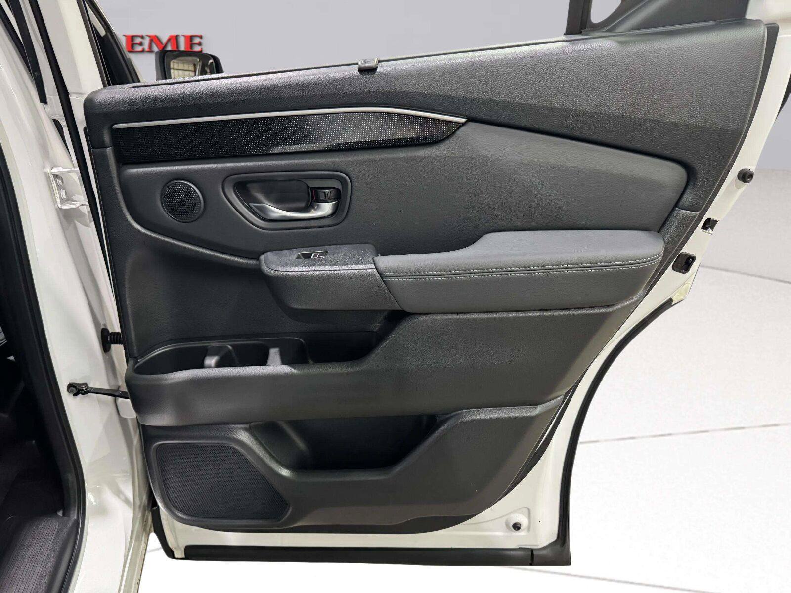 Used 2023 Honda Pilot Elite image 33