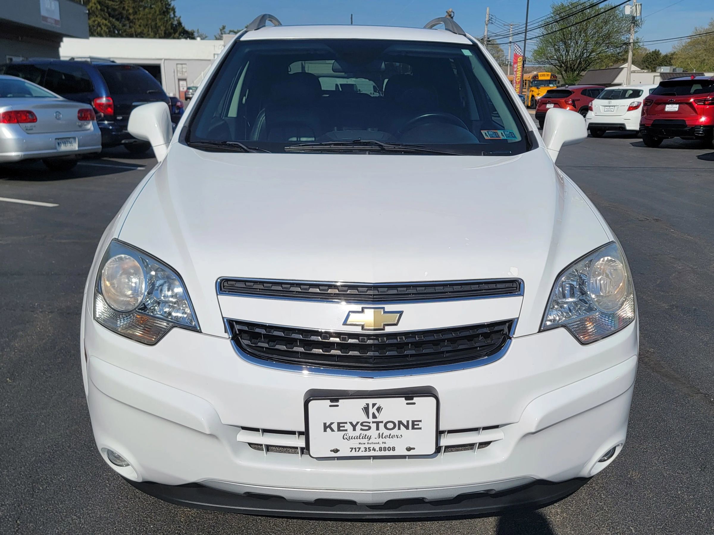 Used 2012 Chevrolet Captiva Sport LT w/ Convenience Package image 2