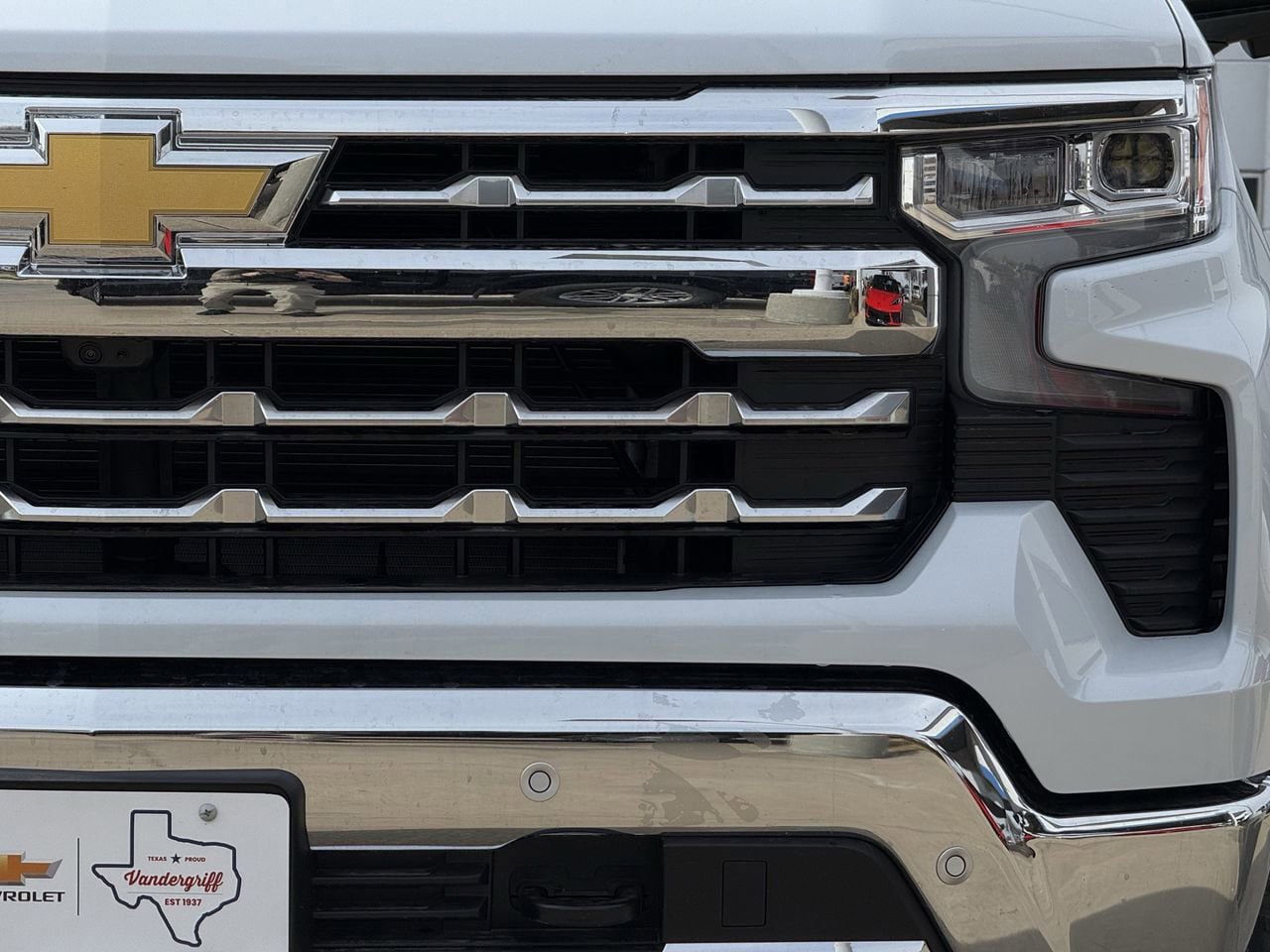 New 2026 Chevrolet Silverado 1500 LTZ w/ LTZ Premium Texas Edition AWD/4WD image 6