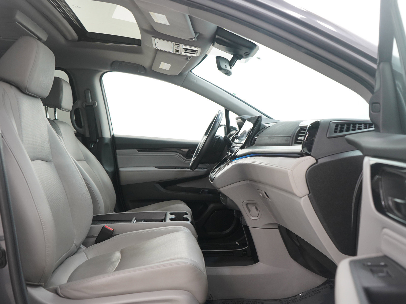 Used 2019 Honda Odyssey Elite image 11