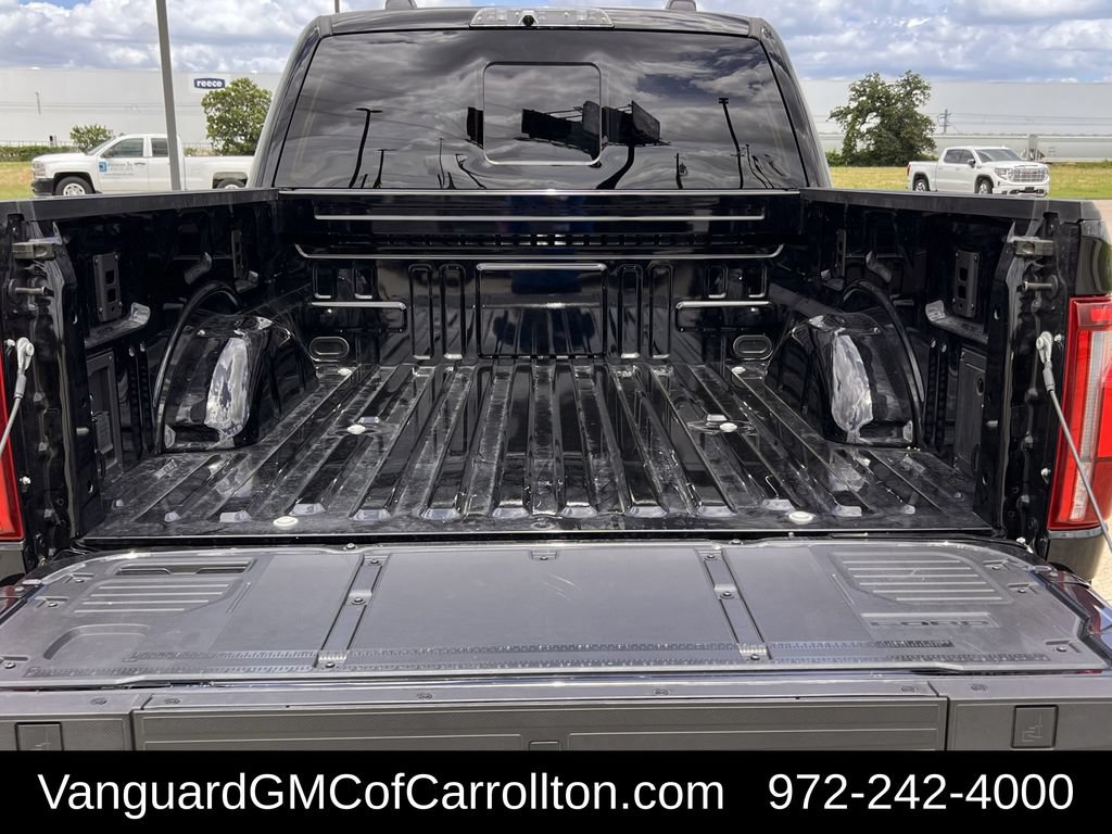 Used 2025 Ford F150 Raptor AWD/4WD image 30