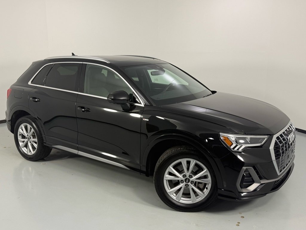 Used 2022 Audi Q3 2.0T Premium Plus image 1