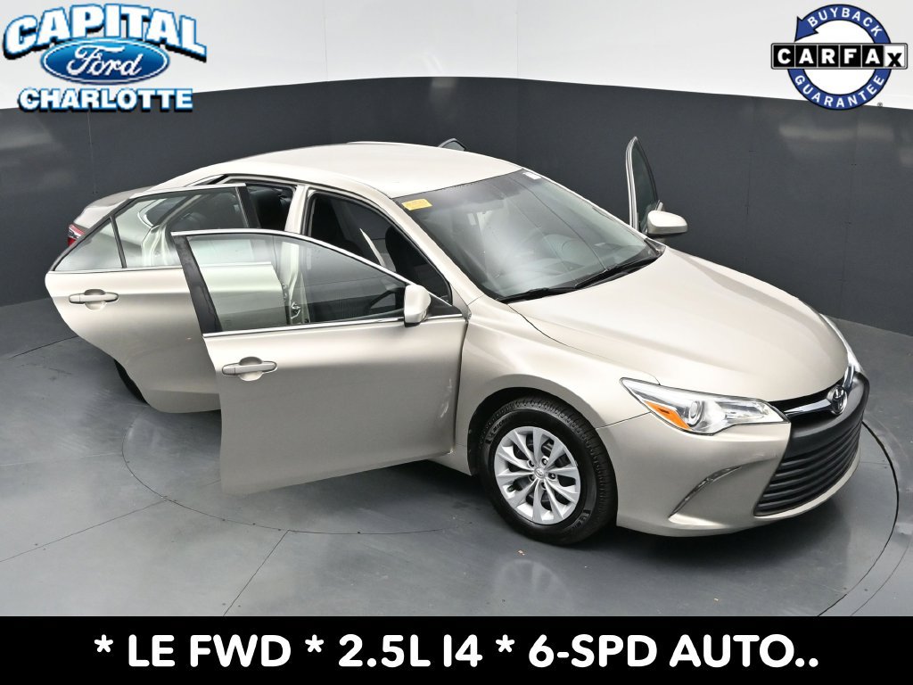Used 2015 Toyota Camry LE FWD image 35
