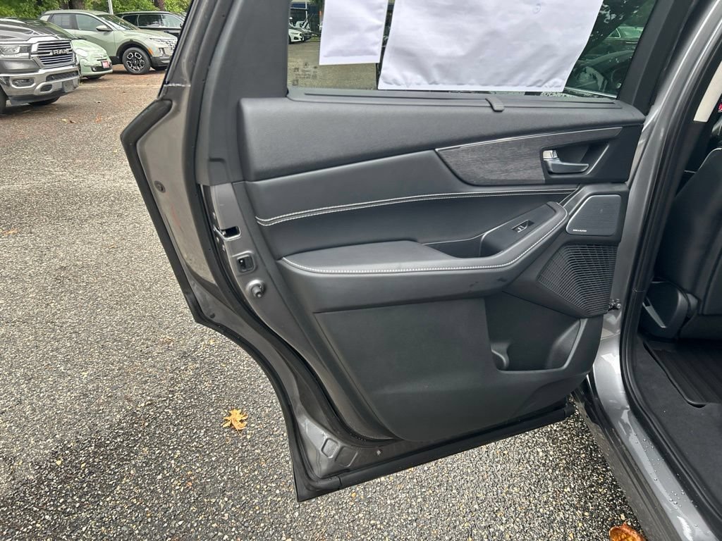 New 2026 Acura MDX w/ Advance Package AWD/4WD image 24