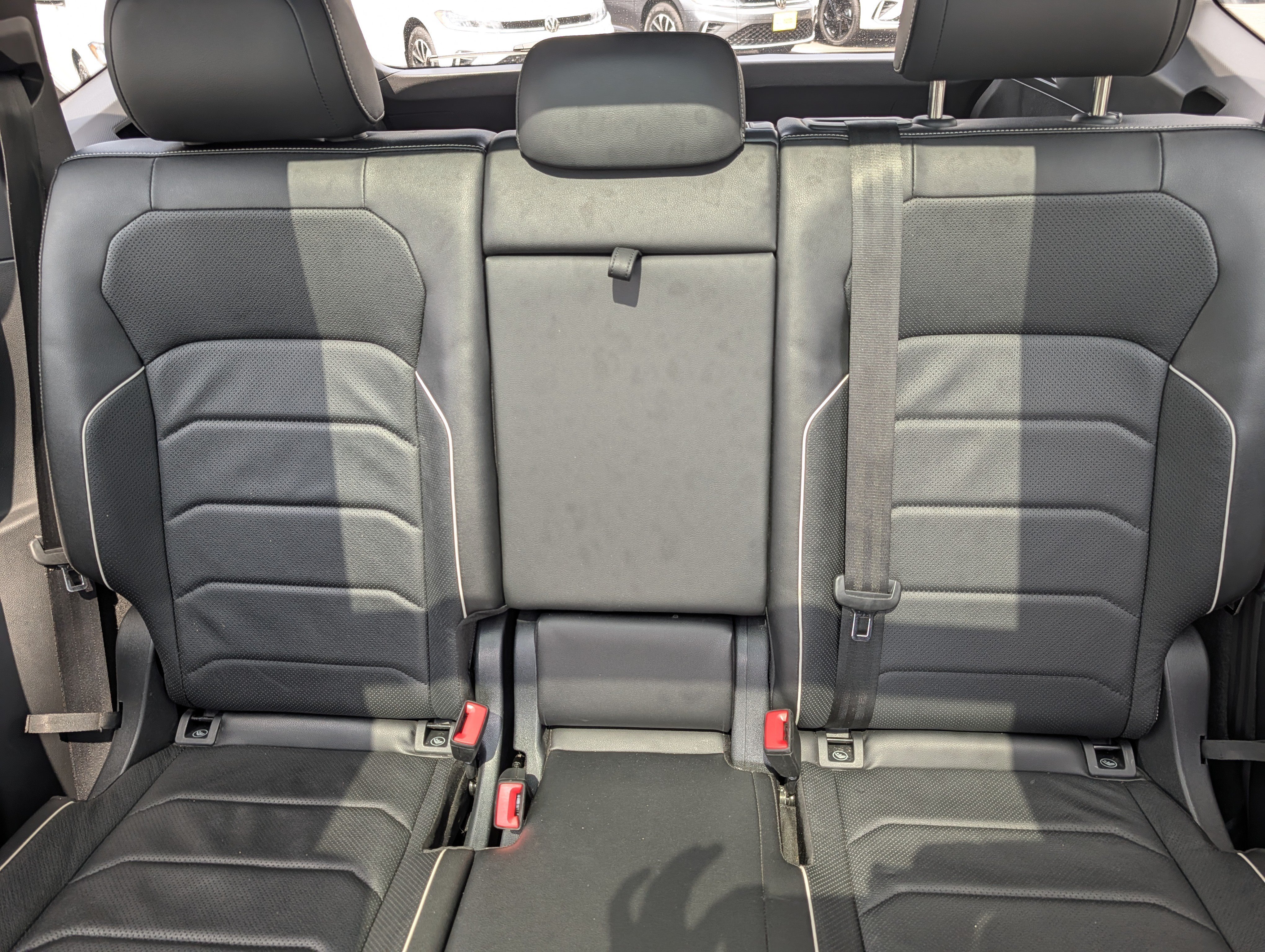 Used 2023 Volkswagen Tiguan SEL R-Line AWD/4WD image 13