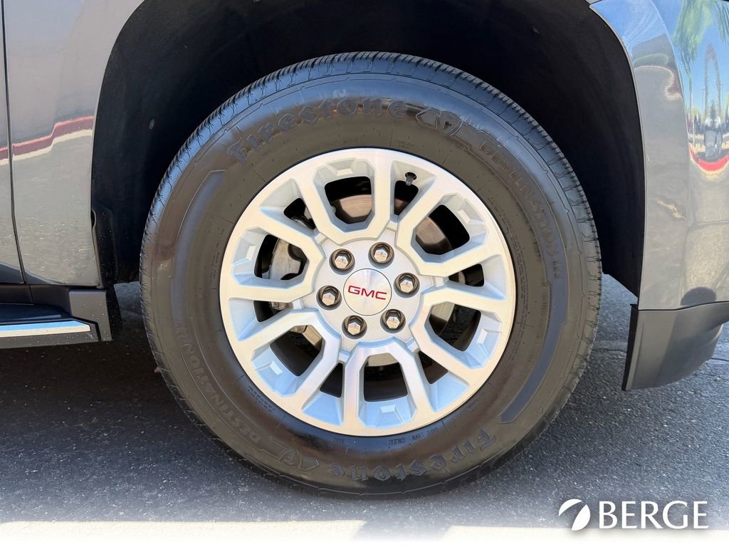 Used 2019 GMC Yukon SLT w/ HD Trailering Package image 11