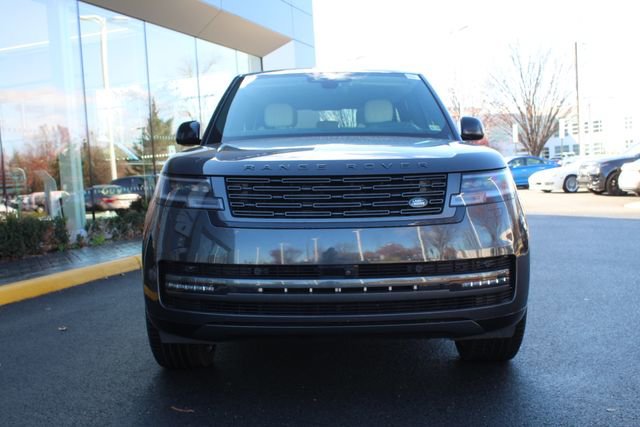 Used 2024 Land Rover Range Rover SE image 8
